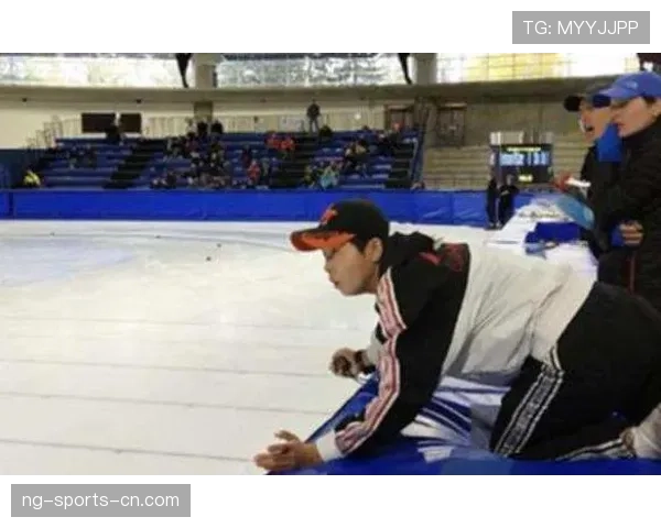 王濛家的餐桌都比我工资高，这种生活简直像豪门剧里的设定