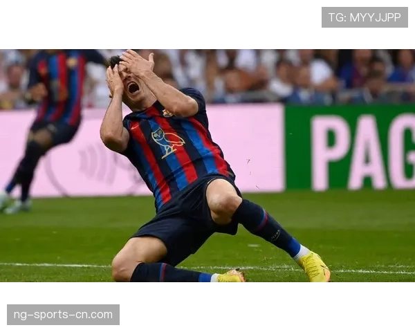 莱万与本泽马：终结模式分化，单点爆破转向体系渗透