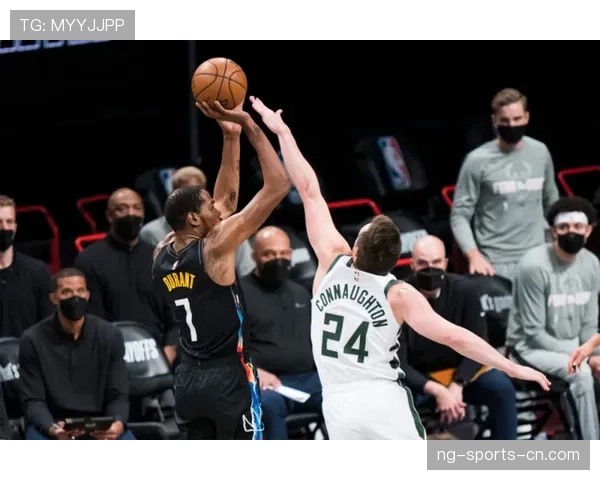 布雷克·格里芬突破篮下效率提升显著，带动球队关键时刻得分爆发